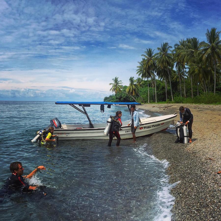 Pristine Paradise Dive Resort - Togean Islands, Una Una Pulau Unauna Exterior photo