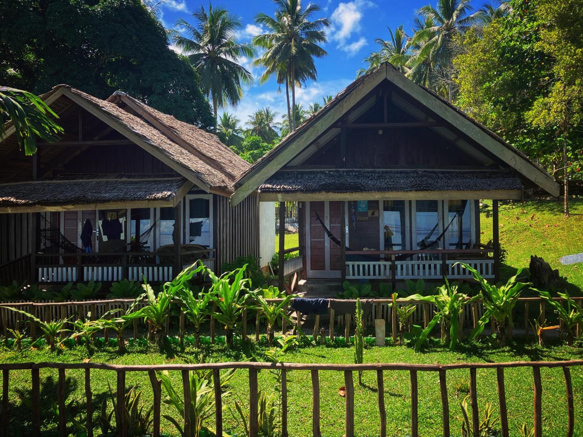 Pristine Paradise Dive Resort - Togean Islands, Una Una Pulau Unauna Exterior photo